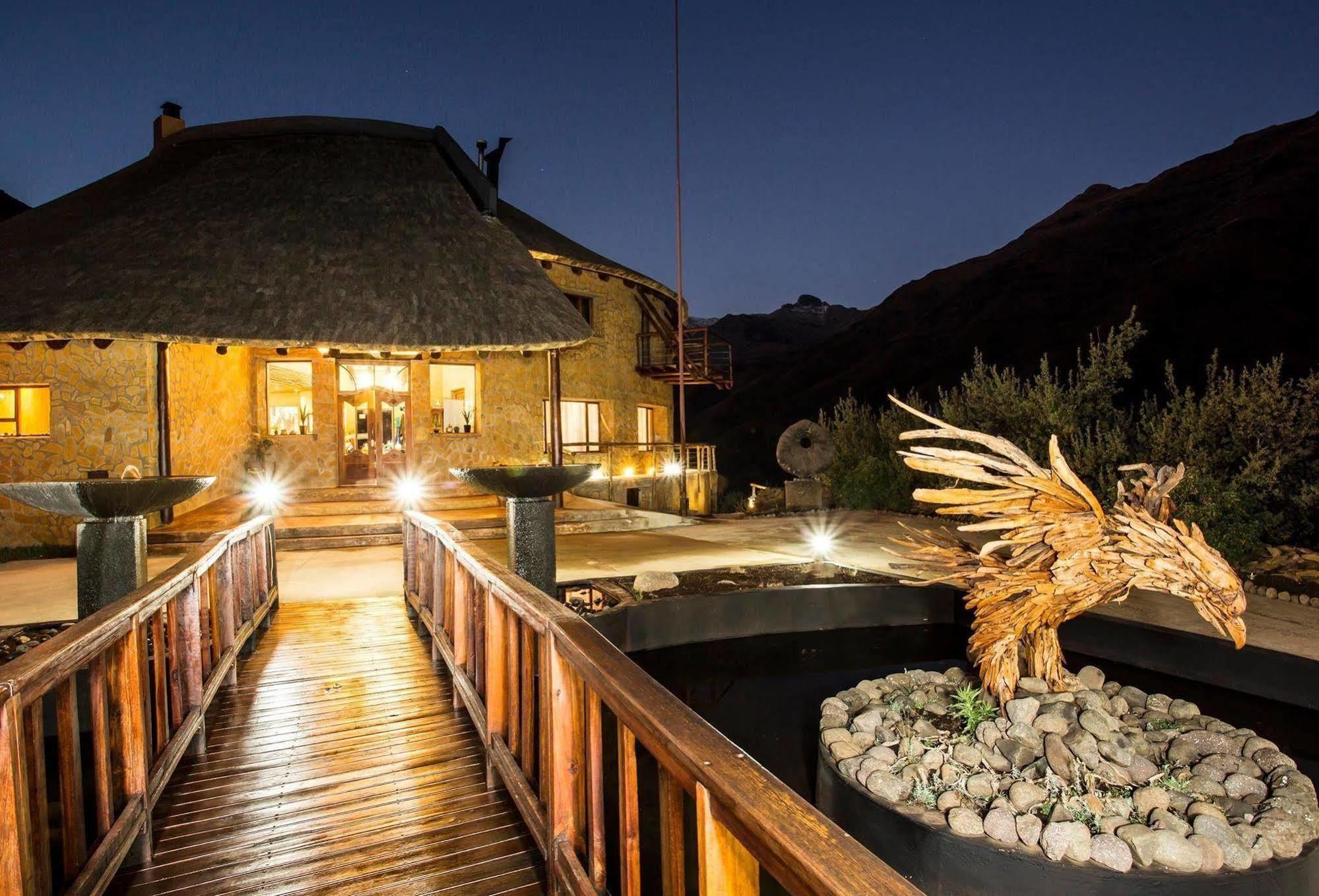 Maliba Mountain Lodge Butha-Buthe エクステリア 写真